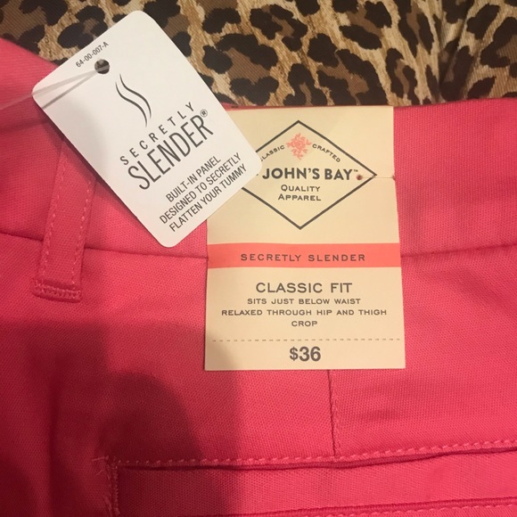 St. John’s Bay Secretly Slender Pink Crop Pants 6 - Picture 3 of 4